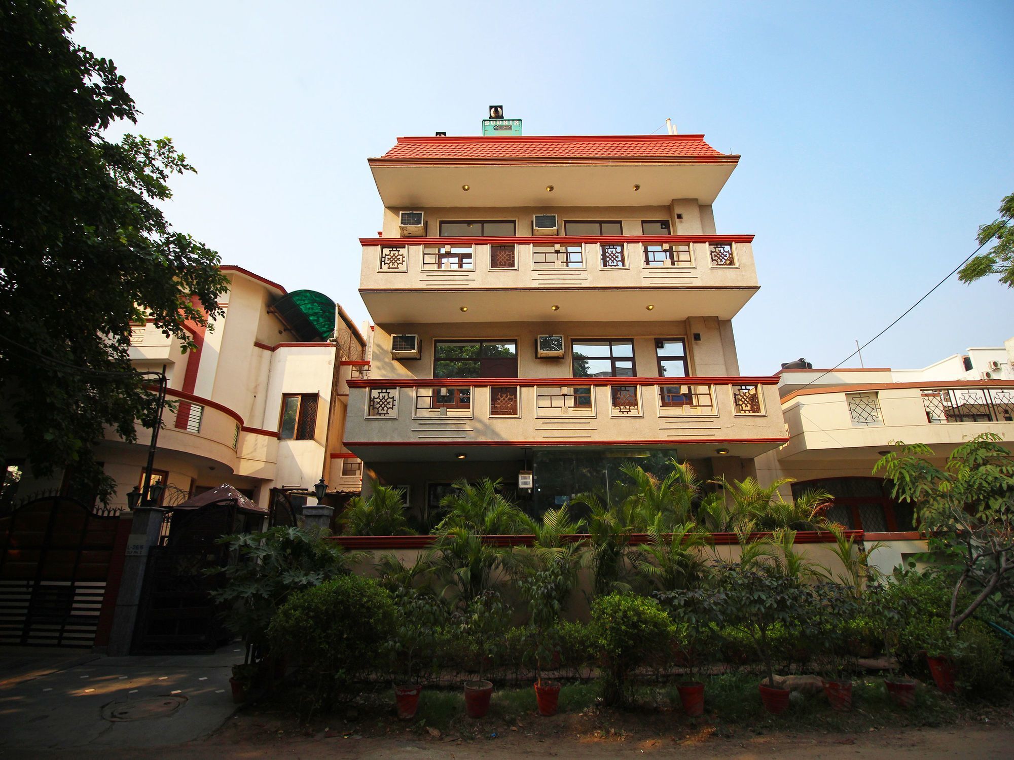 Oyo 6589 Shubhdeep Aashiyana Hotel Gurgáon Kültér fotó