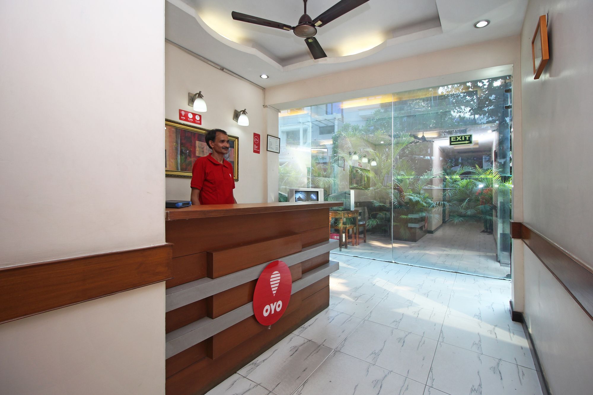 Oyo 6589 Shubhdeep Aashiyana Hotel Gurgáon Kültér fotó