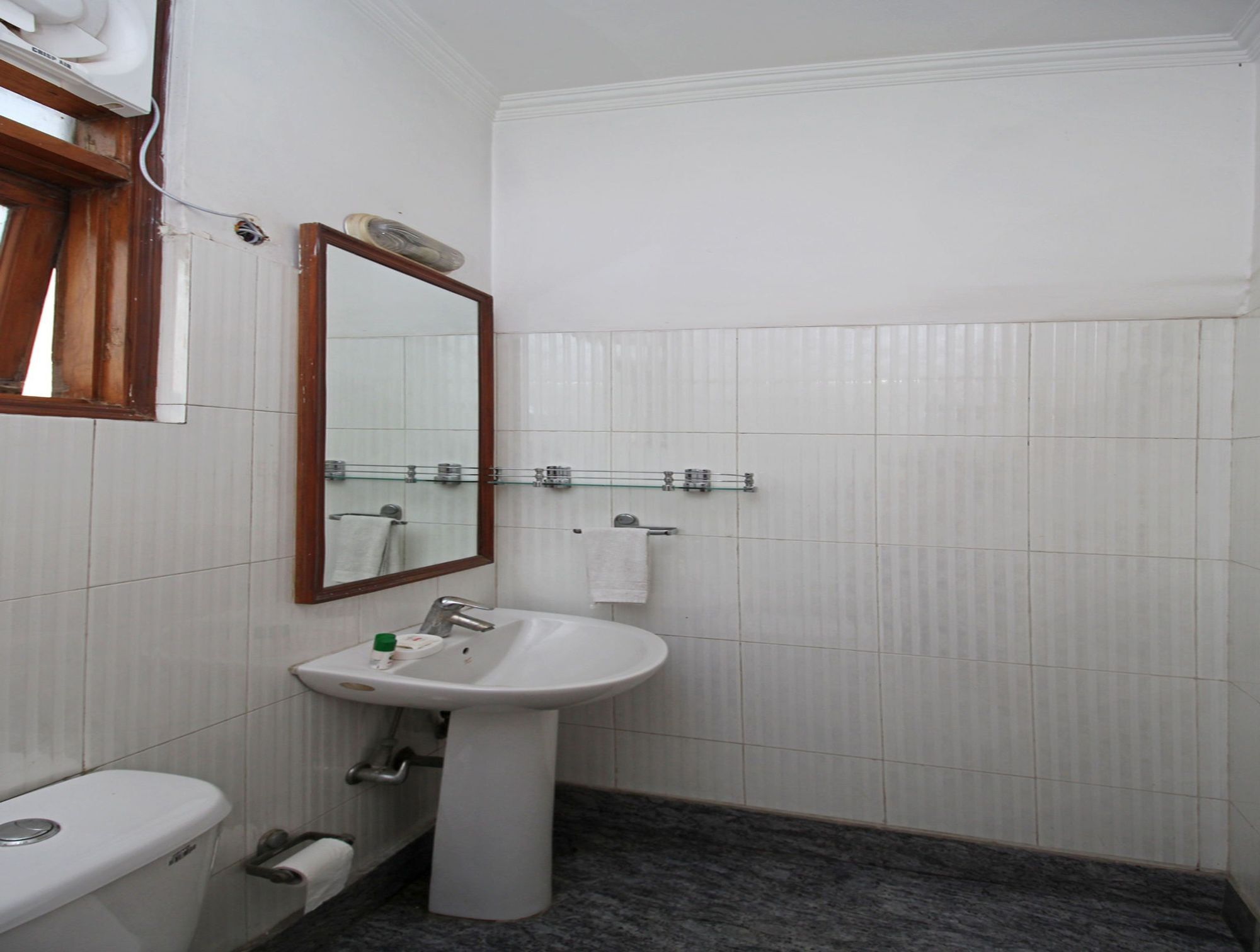 Oyo 6589 Shubhdeep Aashiyana Hotel Gurgáon Kültér fotó