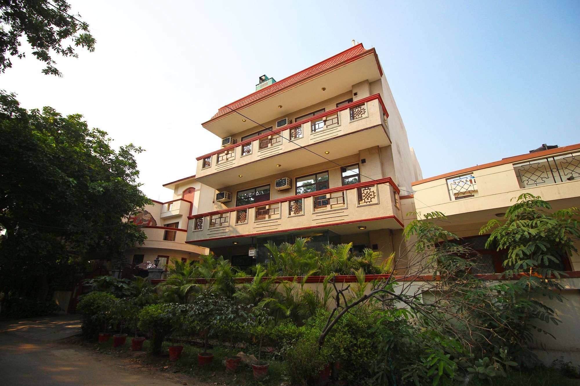 Oyo 6589 Shubhdeep Aashiyana Hotel Gurgáon Kültér fotó